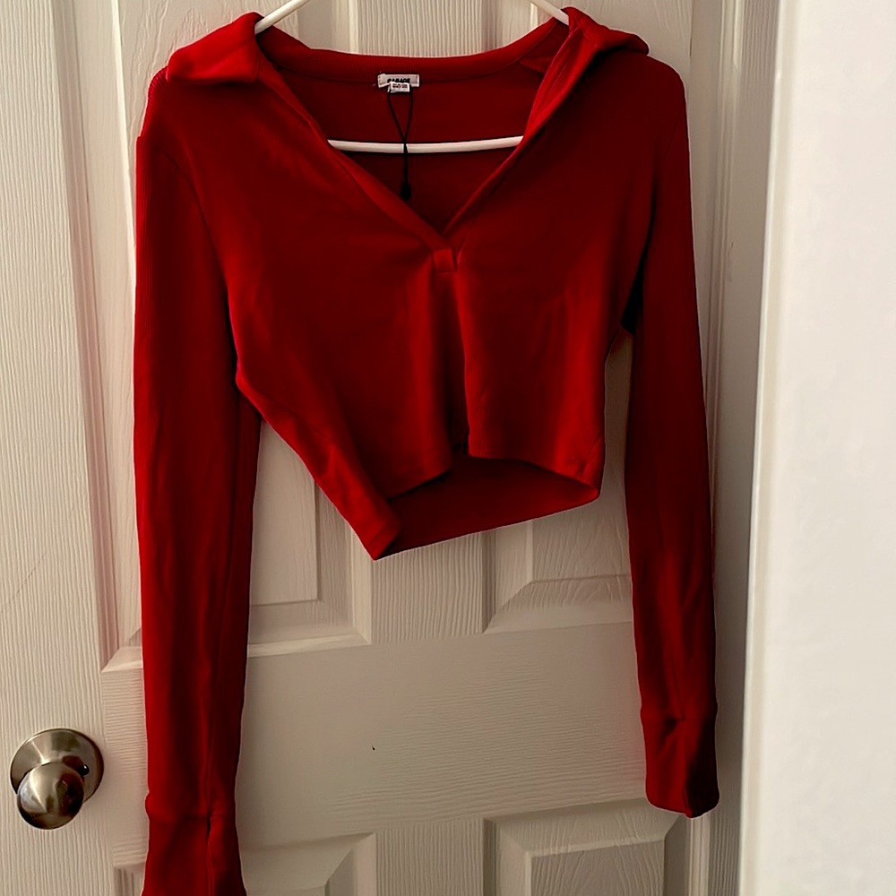Garage, Size Medium, Polo Long Sleeve Crop Top